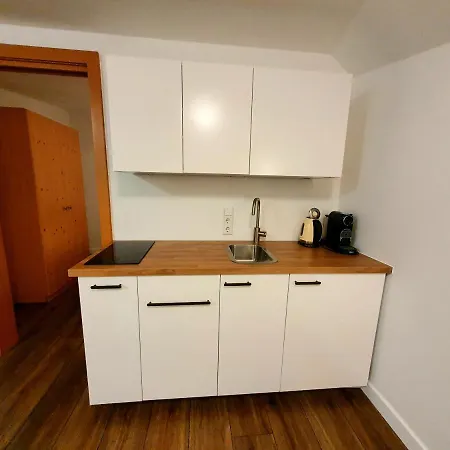 Alpen + Sauna Und Netflix *